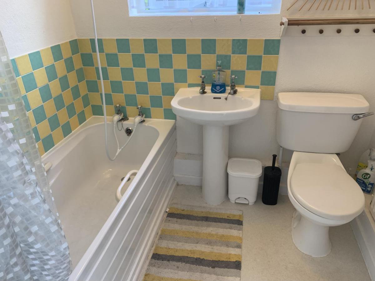 O'Reilly'S Holiday House Bath Esterno foto